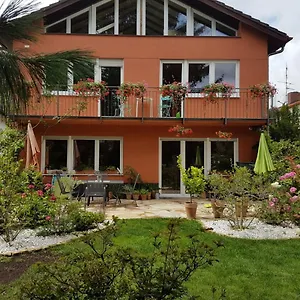 Alloggio in famiglia Suedlaendische Flair, Neubiberg