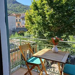 https://riverside-apartment.fr-provencehotel.com
